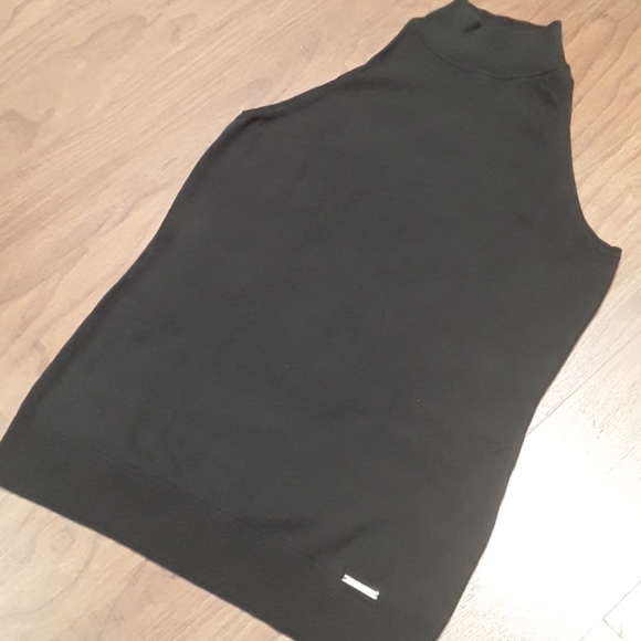 Michael Kors Sweaters - Michael kors turtle neck